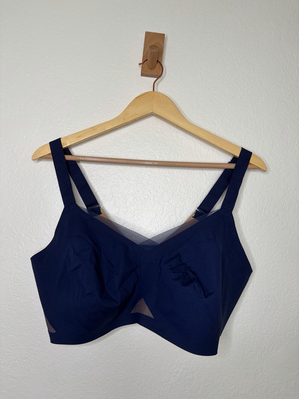 Honeylove Wire Free Crossover Bra in Navy Blue Size 42DD